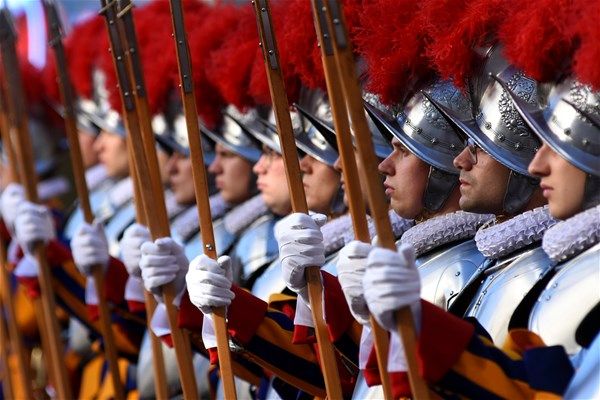 Dünyanın en küçük ordusu 6