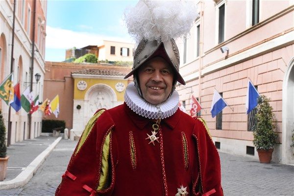 Dünyanın en küçük ordusu 5