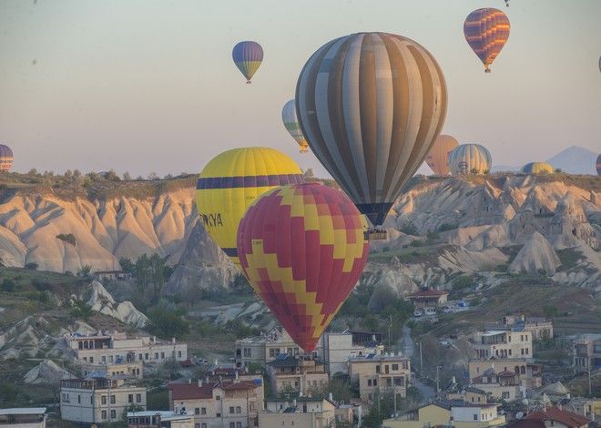 Turistlerin gözdesi sıcak hava balonları 17