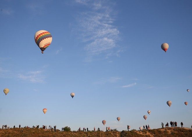 Turistlerin gözdesi sıcak hava balonları 24