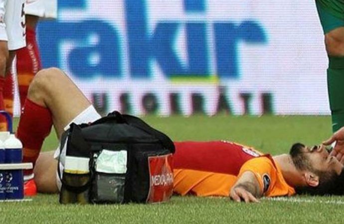 Kahreden haber! Emre Akbaba'nın dönüş tarihi... 13