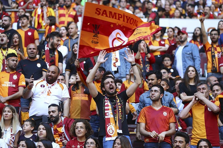 Şampiyon zaferini kutladı! İşte o müthiş görüntüler... 14