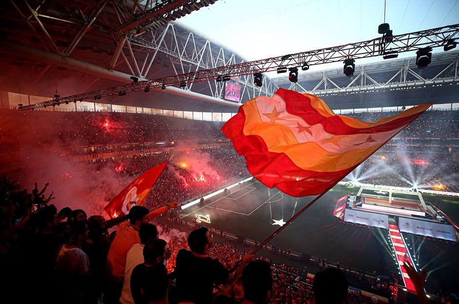 Şampiyon zaferini kutladı! İşte o müthiş görüntüler... 20