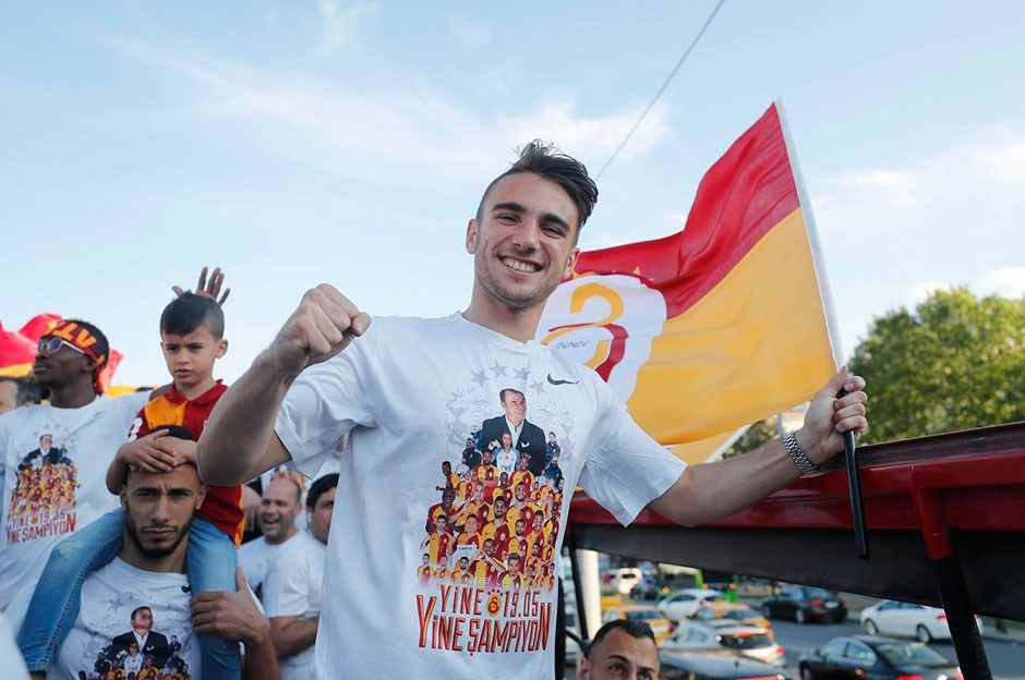 Şampiyon zaferini kutladı! İşte o müthiş görüntüler... 23