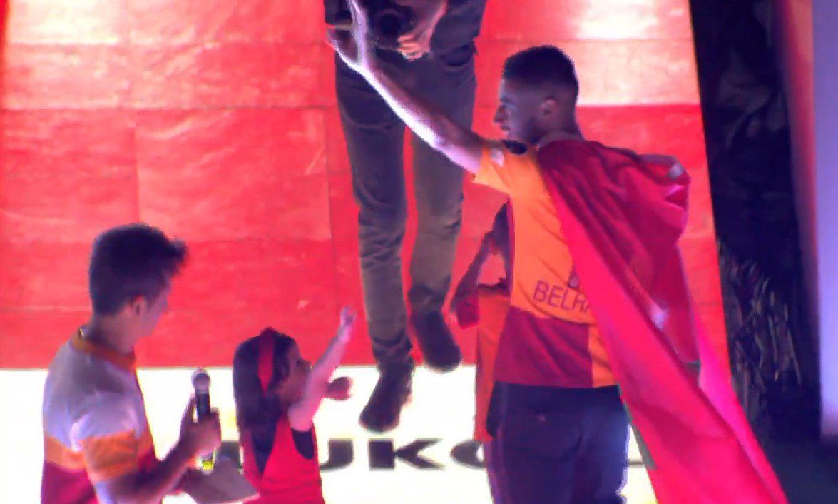 Şampiyon zaferini kutladı! İşte o müthiş görüntüler... 32