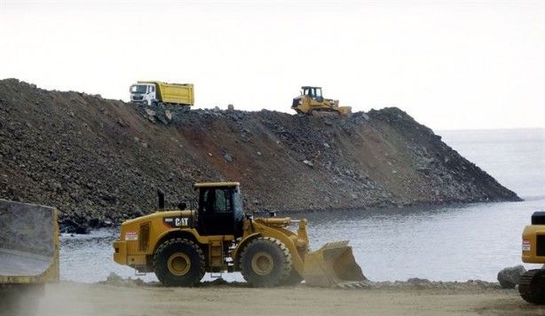 Gece Gündüz demeden çalışıyorlar ! İşte Rize-Artvin Havalimanı... 5