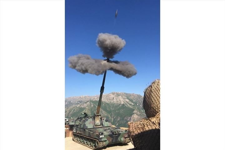 TSK'dan Hakurk'a hem karadan hem havadan 'Pençe' harekatı 7