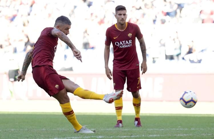 Yıldız futbolcu Fenerbahçe'de! İşte o görüntüler... 12