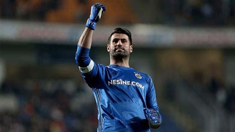 Alex'ten şaşırtan tercih! Efsane 11'i belirledi 5