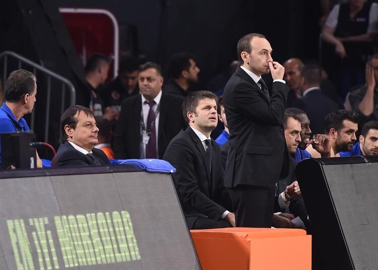 Ergin Ataman'dan maç sonu olay görüntü! 9