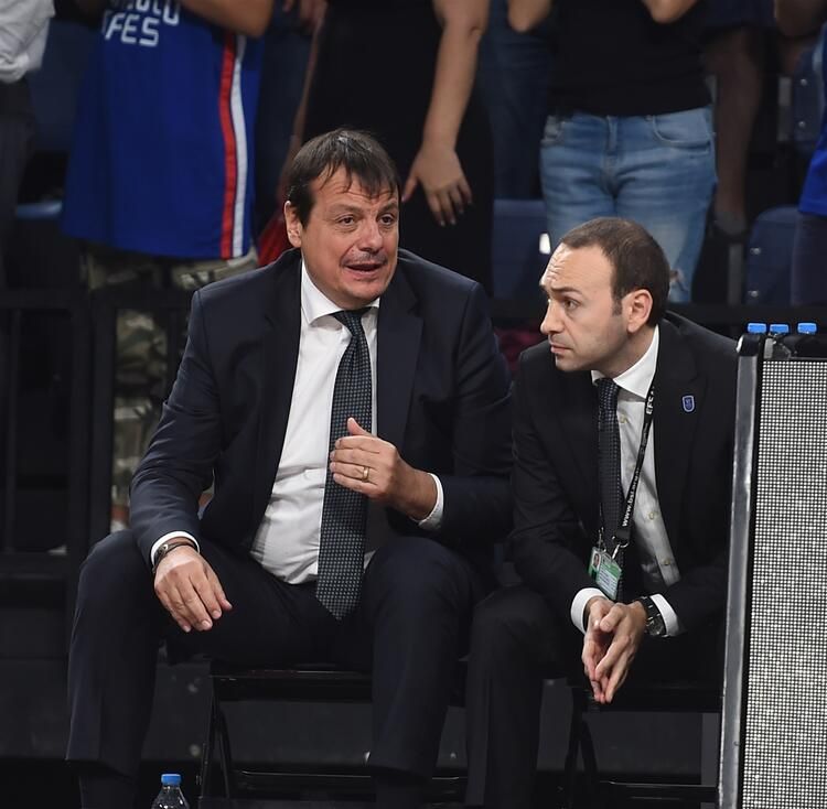 Ergin Ataman'dan maç sonu olay görüntü! 4