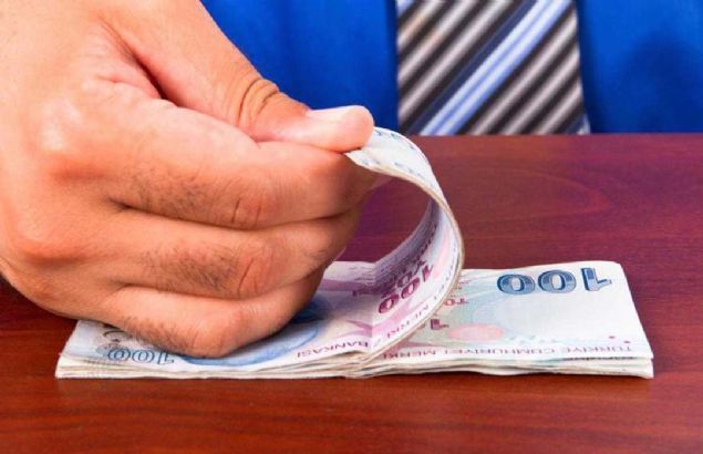 Emekliye-memura en az yüzde 5.5 zam! 3