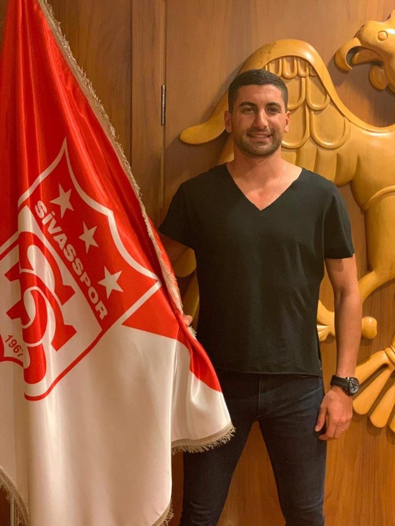 Kim hangi takıma gitti? İşte Süper Lig'de atılan tüm imzalar! 14