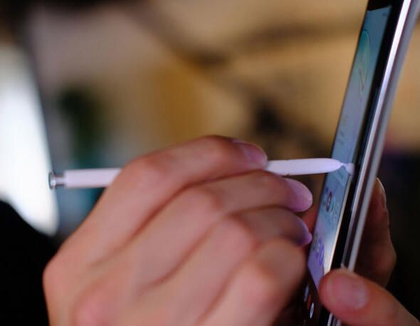 Samsung dün bombayı patlattı! Türkiye fiyatı şaşırttı 30