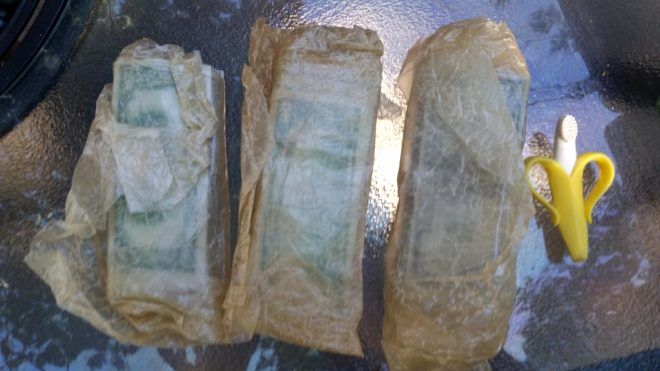 Bodrumda bulduğu kutudan çıkanları görünce şaşırdı 8