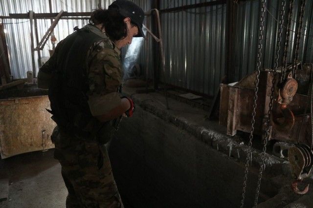 İlçe merkezini kaplıyor! Teröristlerin tünel sistemi ortaya çıkarıldı 4