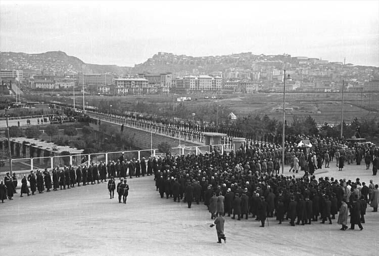 Atatürk’ün cenazesinden fotoğraflar 15