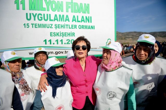 Tüm Türkiye'de 11 milyon fidan dikiliyor! İşte 81 ilden görüntüler 13