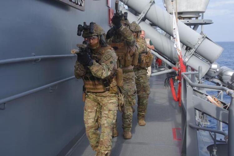 Görüntüler geldi! SAT komandoları nefes kesti 11