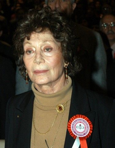 Sanat dolu bir yaşamdan geriye kalan kareler... 6