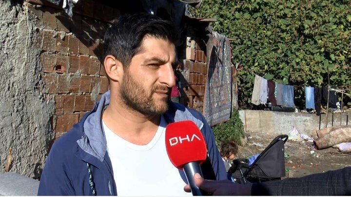 Robin Hood bu kez Ataşehir'de ortaya çıktı! Evlere biner lira dağıttı 7