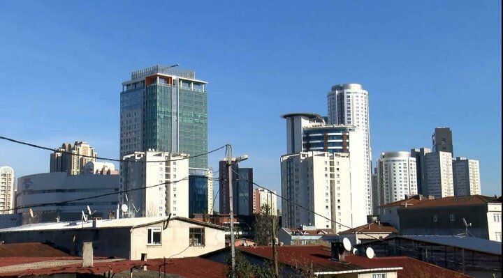 Robin Hood bu kez Ataşehir'de ortaya çıktı! Evlere biner lira dağıttı 8