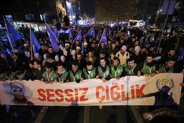 Doğu Türkistan için "Sessiz Çığlık" 4