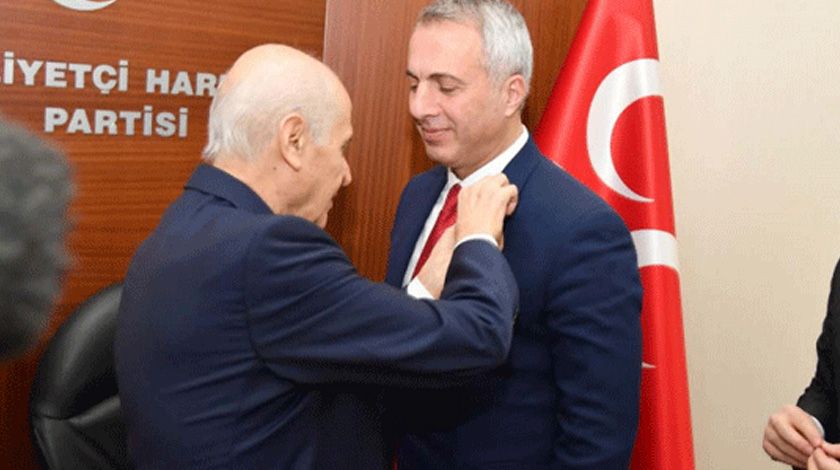 MHP'ye geçen belediye başkanına büyük jest 4