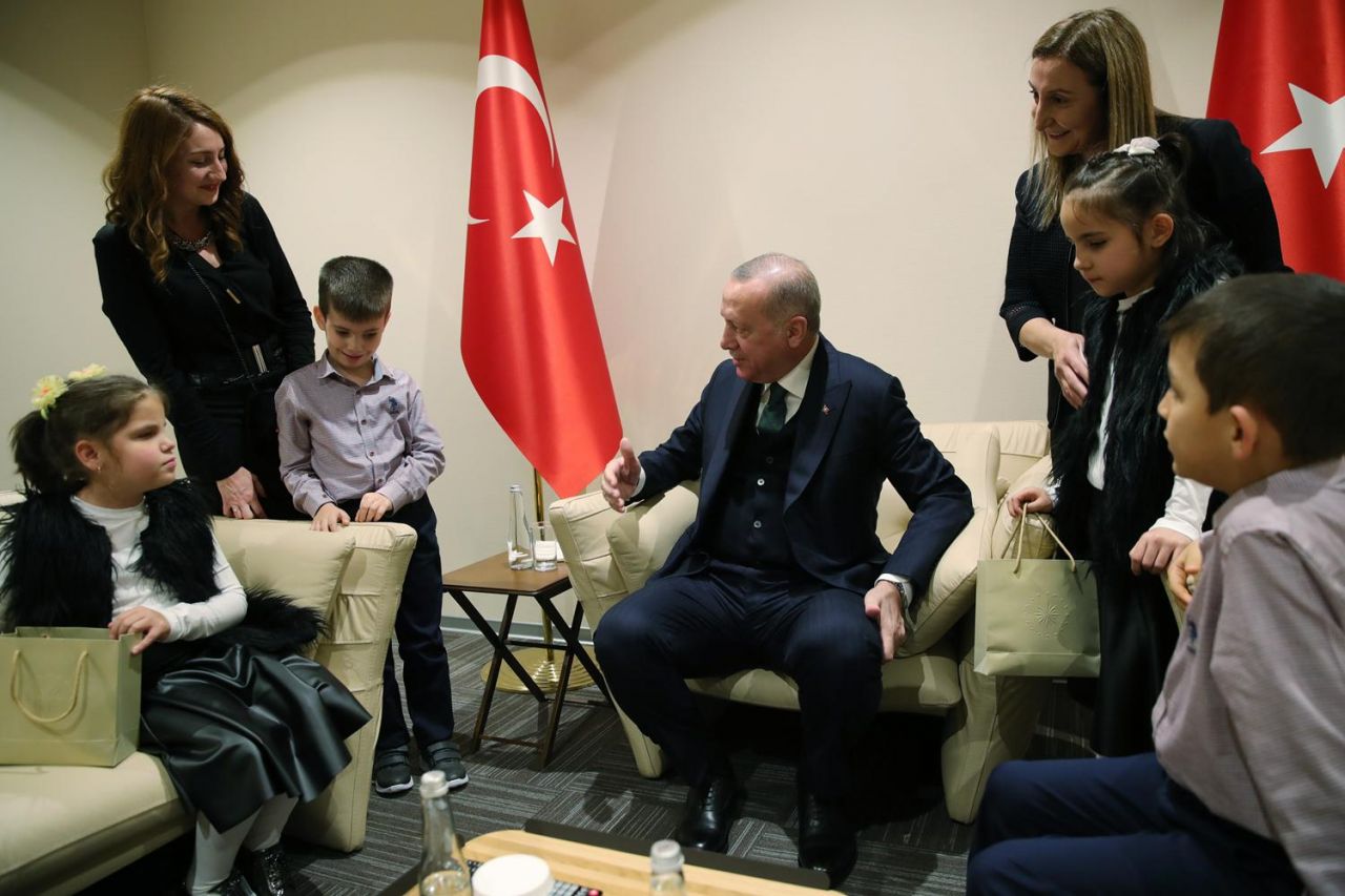 Cumhurbaşkanı Erdoğan'dan öğrencilere özel hediye 3
