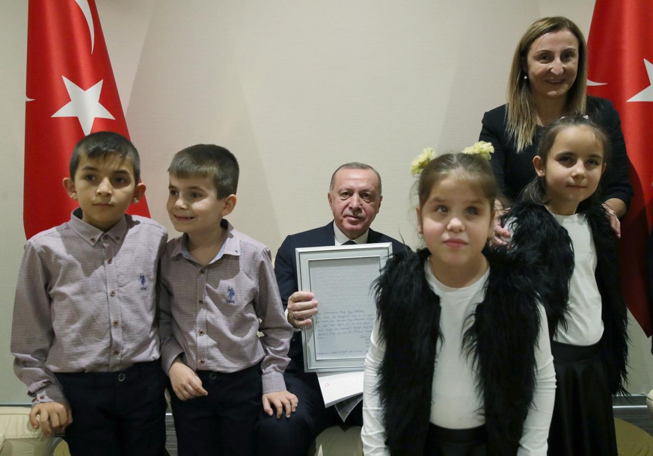 Cumhurbaşkanı Erdoğan'dan öğrencilere özel hediye 5