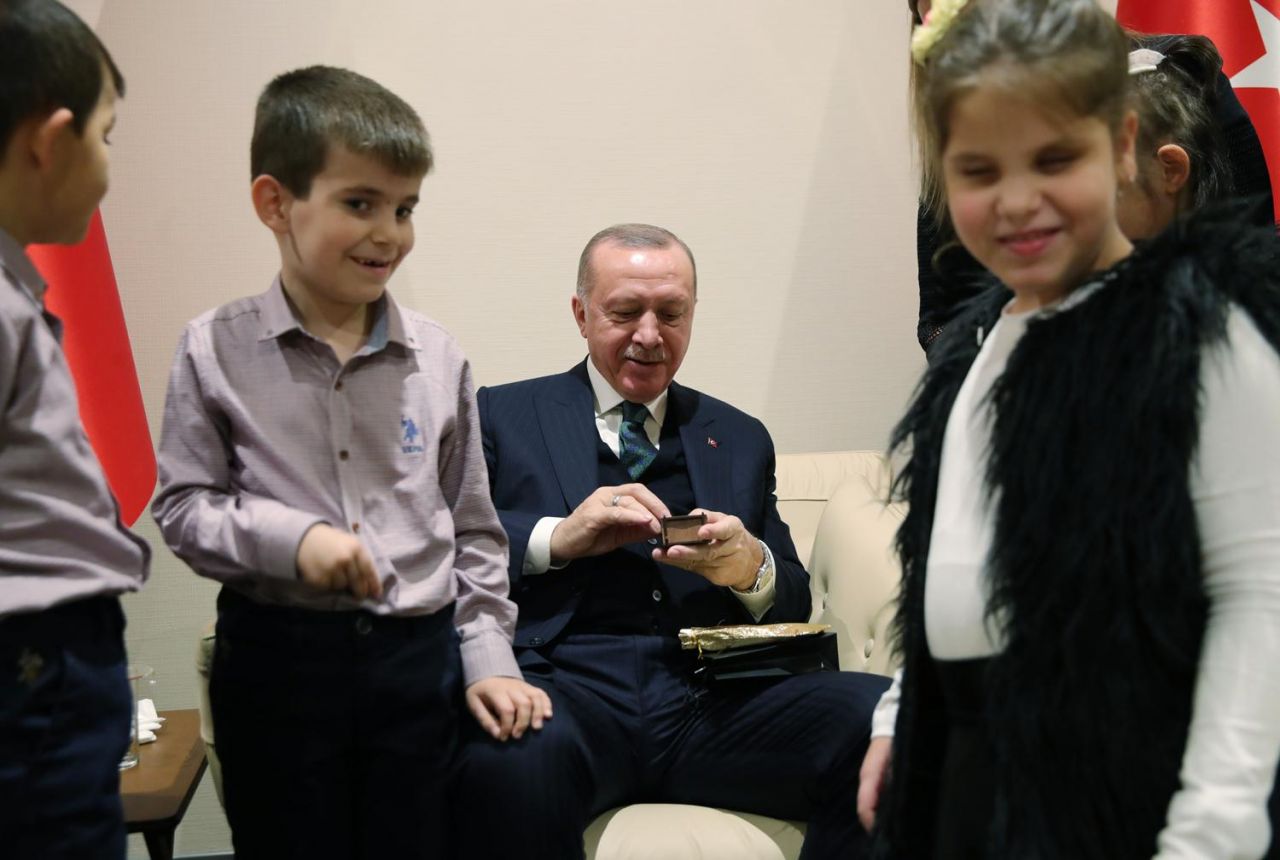 Cumhurbaşkanı Erdoğan'dan öğrencilere özel hediye 2