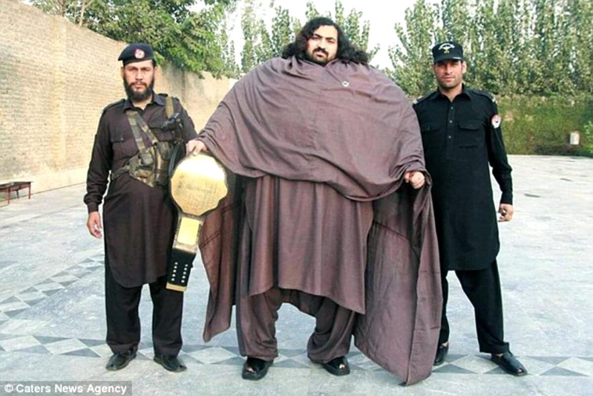 300 kadını geri çevirdi! Nedeni de ilginç 12