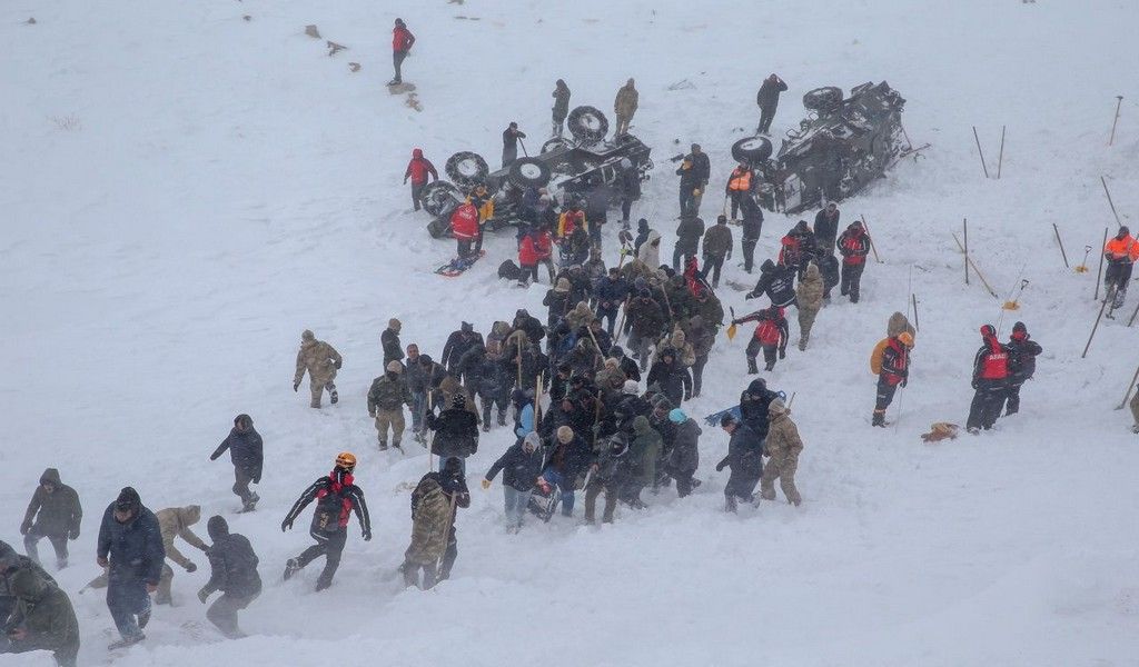 Fotoğraflarla büyük facia: Olayın dehşeti gözler önüne seriliyor 1