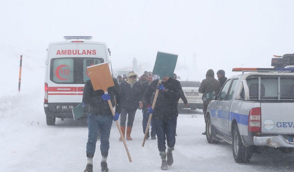 Fotoğraflarla büyük facia: Olayın dehşeti gözler önüne seriliyor 10