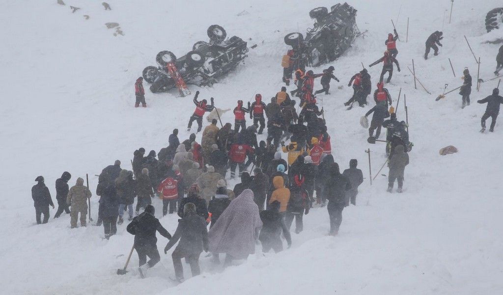 Fotoğraflarla büyük facia: Olayın dehşeti gözler önüne seriliyor 19