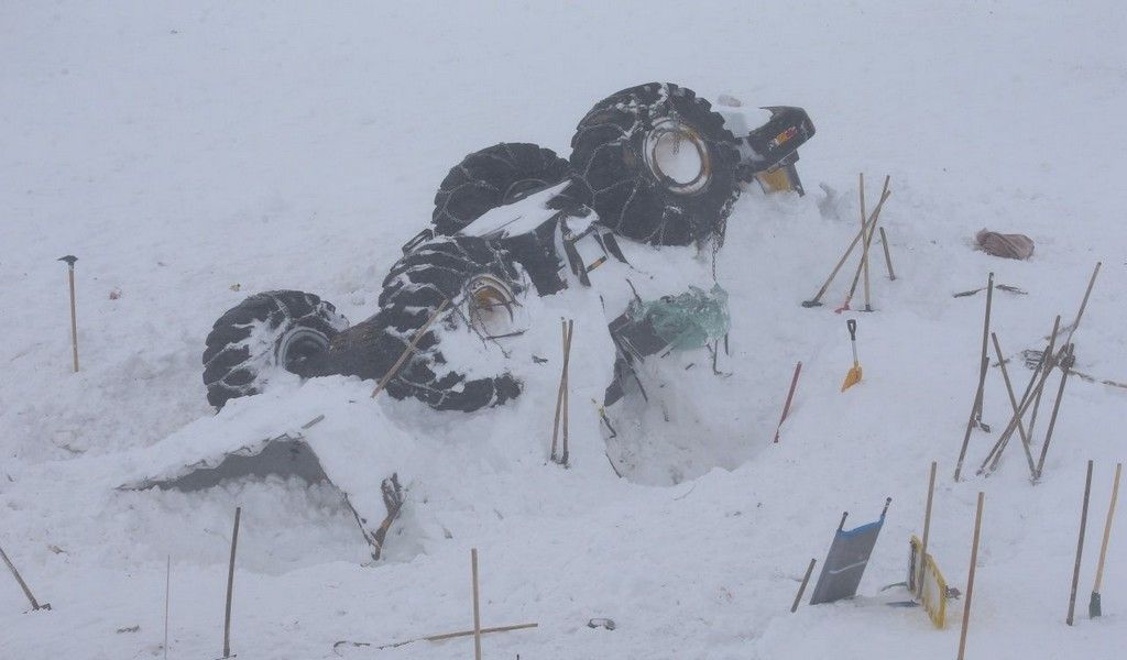 Fotoğraflarla büyük facia: Olayın dehşeti gözler önüne seriliyor 29