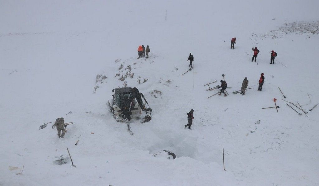 Fotoğraflarla büyük facia: Olayın dehşeti gözler önüne seriliyor 37
