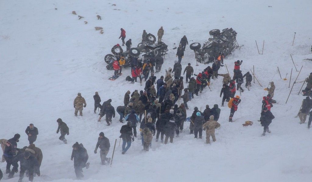 Fotoğraflarla büyük facia: Olayın dehşeti gözler önüne seriliyor 4