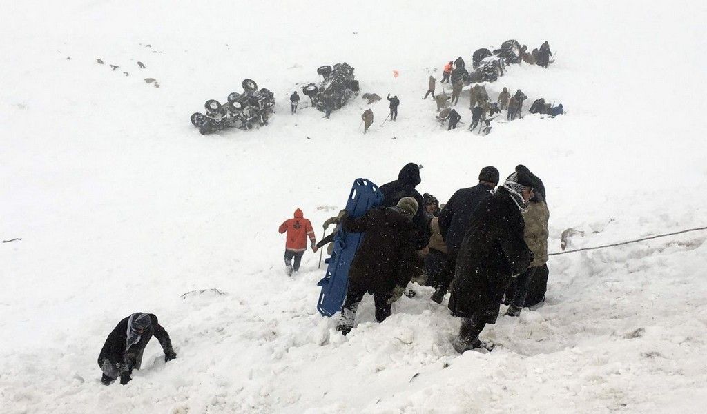 Fotoğraflarla büyük facia: Olayın dehşeti gözler önüne seriliyor 50