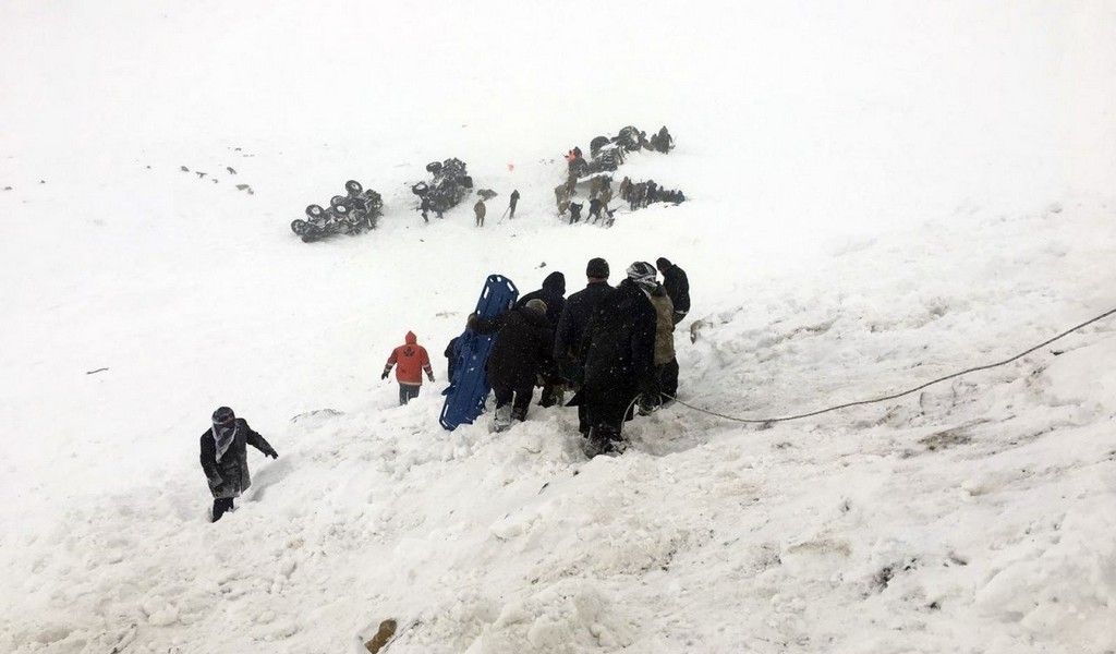 Fotoğraflarla büyük facia: Olayın dehşeti gözler önüne seriliyor 52