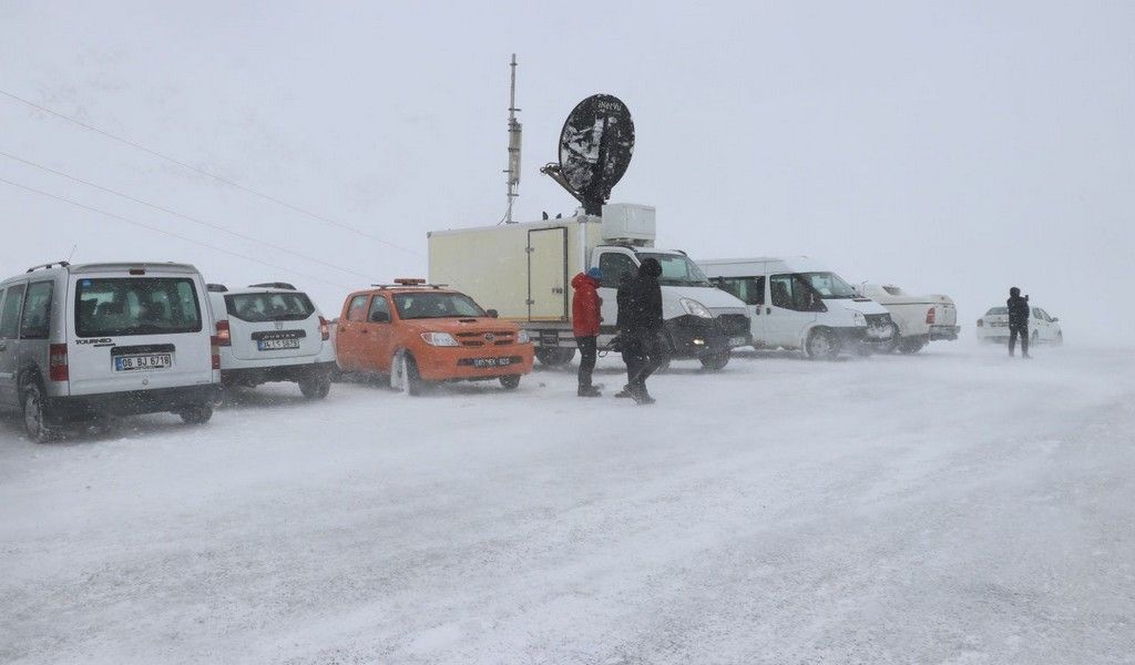 Fotoğraflarla büyük facia: Olayın dehşeti gözler önüne seriliyor 56