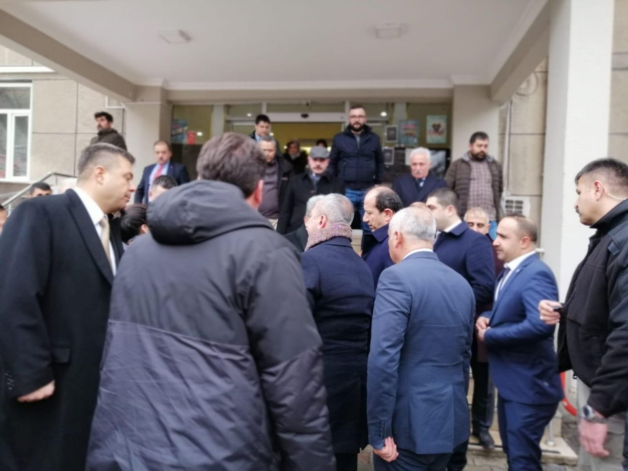 MHP heyeti çığ felaketi bölgesinde 17