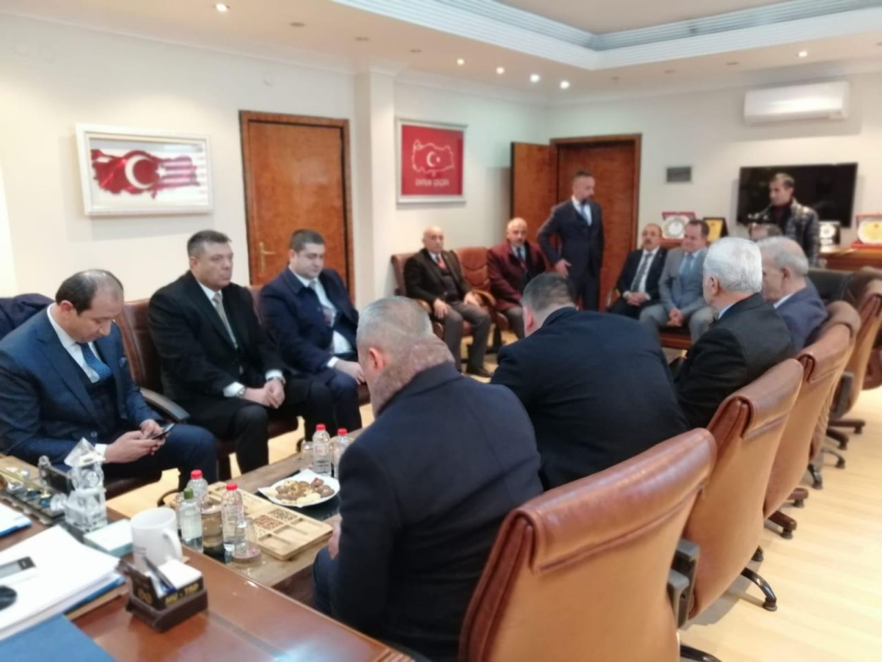 MHP heyeti çığ felaketi bölgesinde 11