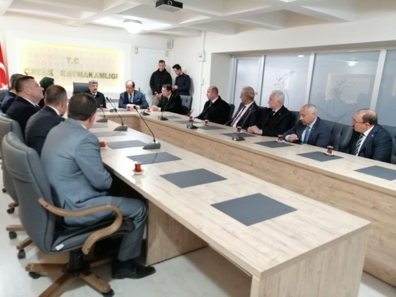 MHP heyeti çığ felaketi bölgesinde 16