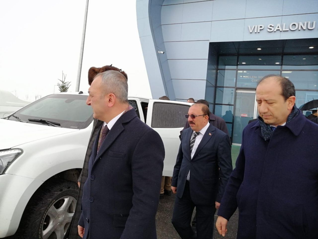 MHP heyeti çığ felaketi bölgesinde 29