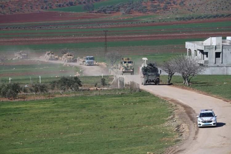 İdlib'de hain saldırı sonrası sınırda sıcak saatler 1