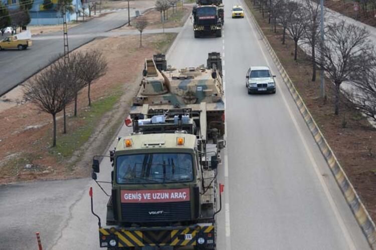 İdlib'de hain saldırı sonrası sınırda sıcak saatler 17