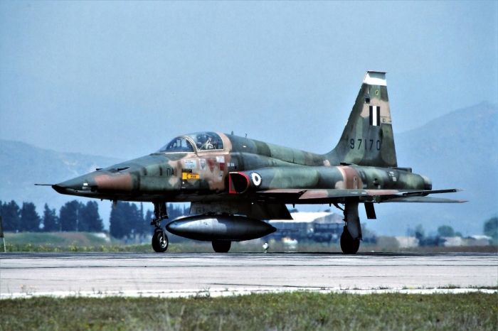 Türkiye'nin kaç tane savaş uçağı var? Ülkelerin savaş uçağı sayısı 27