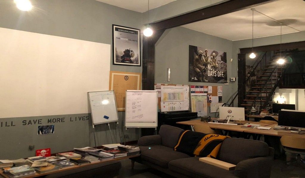 İngiliz subay İstanbul'da ölü bulunmuştu! Evin içinden ilk görüntüler 12