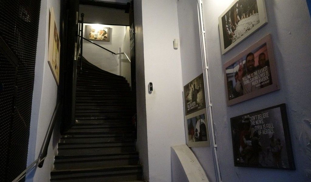 İngiliz subay İstanbul'da ölü bulunmuştu! Evin içinden ilk görüntüler 4